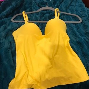 Body by Victoria tank top